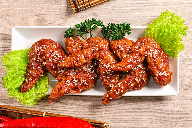 Chicken wings menu item at Bloomfield Village Pizza